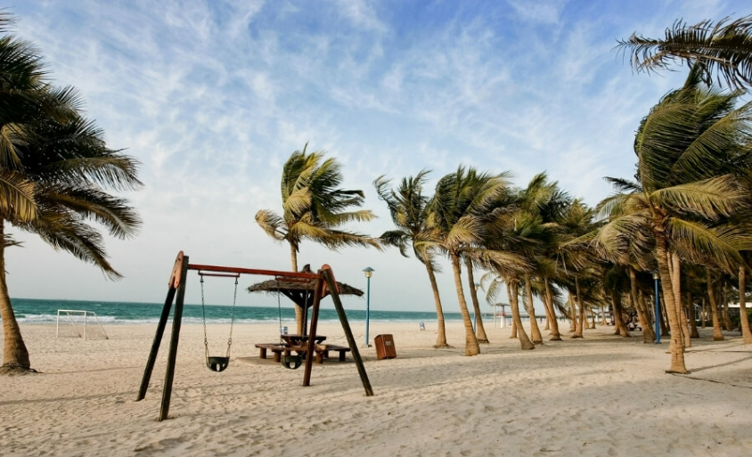 Al Mamzar Beach In Dubai Image 2