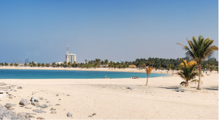 Al Mamzar Beach In Dubai Image 3